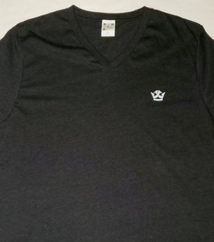 v neck black-white logo