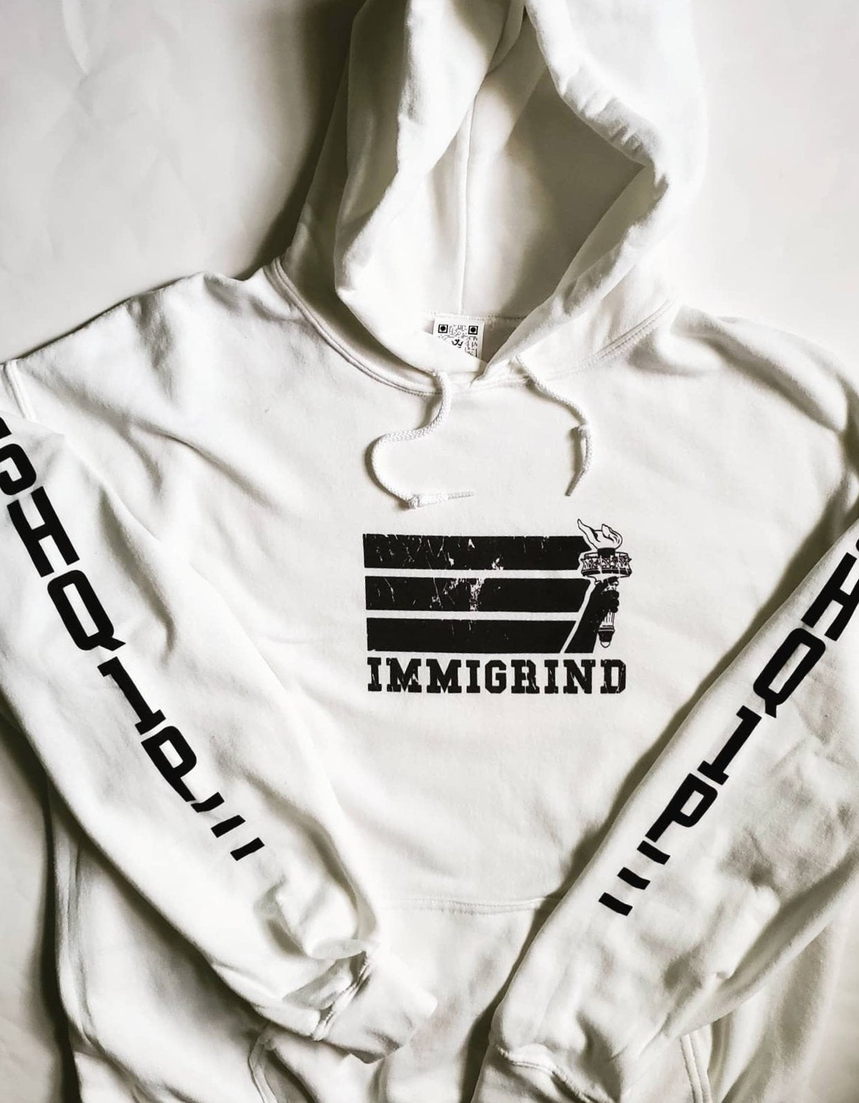 Weißer Pullover Hoody_Immigrind