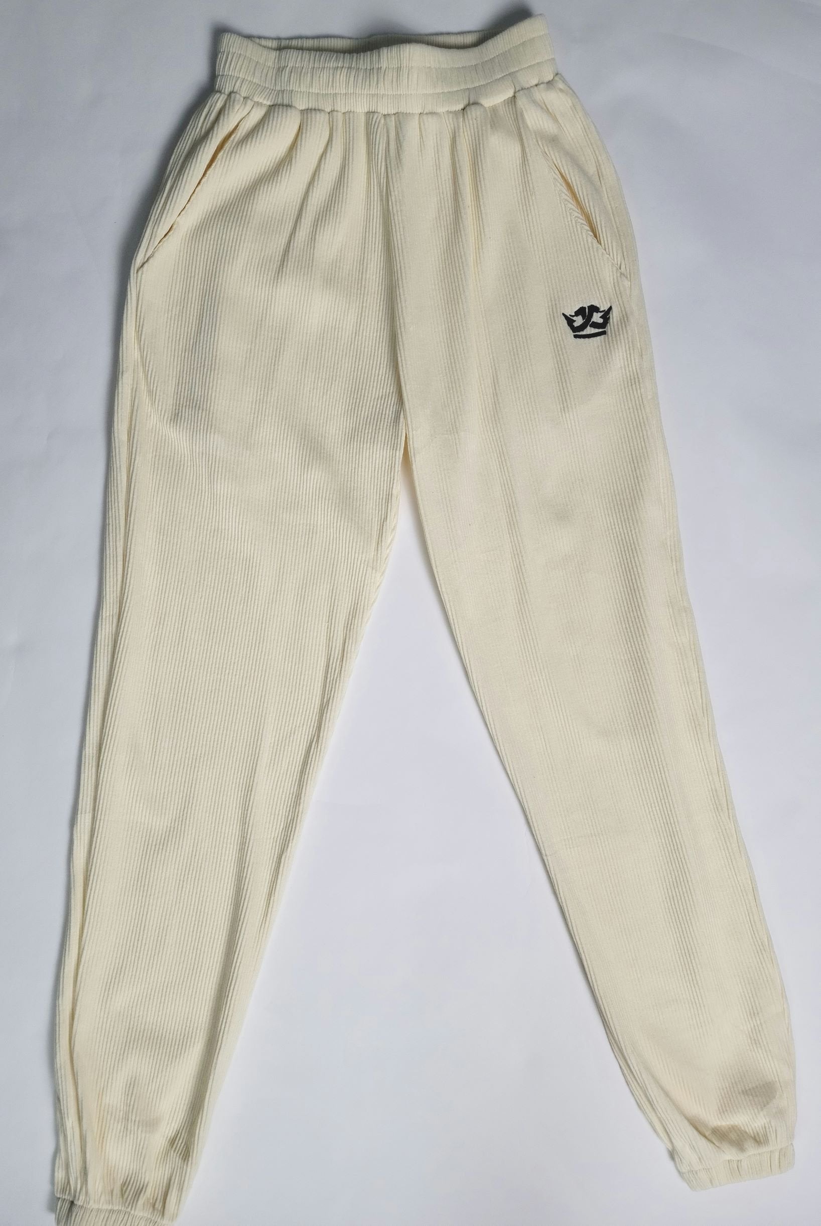Jogger-Set mit kurzem Oberteil (Creme)
